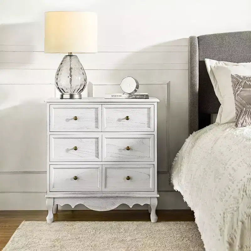 Commode d'appoint traditionnelle Galatea 32'' en bois massif à 3 tiroirs avec station de charge | HULALA HOME
