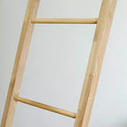 Échelle décorative en bois massif - Flora Home
