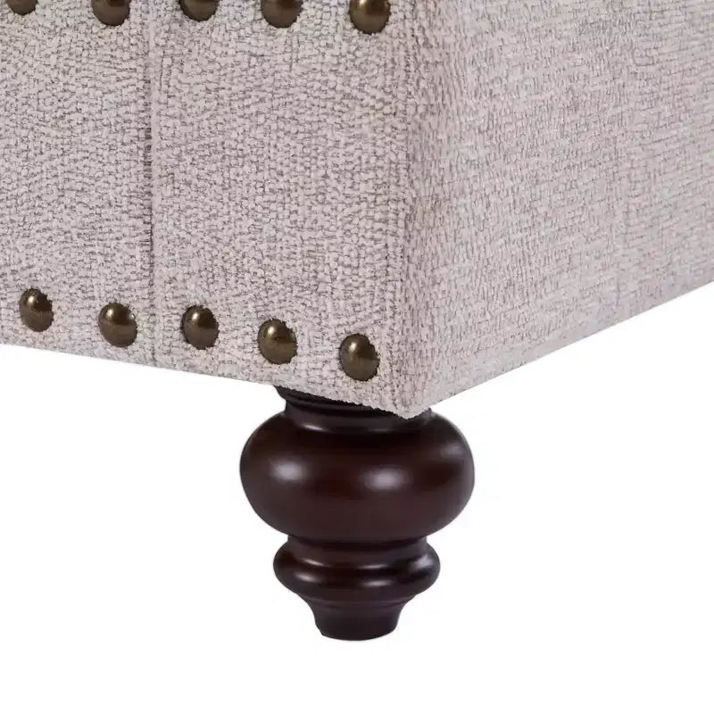 Canapés 3 places/causeuses/fauteuils rembourrés avec clous décoratifs, accoudoirs volutes et pieds tournés-ModernLuxe