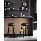 VASAGLE Collection EKHO - Lot de 2 tabourets de bar, tabourets de cuisine, tabourets de petit-déjeuner, cuir synthétique avec coutures, hauteur 63 cm