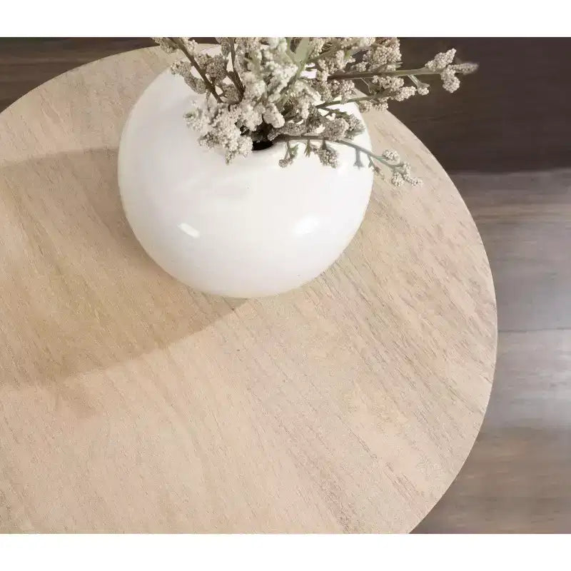 Table d'appoint ronde Jakob par Kate and Laurel
