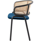 Chaise de salle à manger moderne Ervilla avec cadre noir par LeisureMod, design durable, assise confortable, parfaite pour la cuisine, la salle à manger, le bureau ou le salon