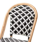 bali & pari Ambre Moderne Tressage Noir et Blanc Français Rotin Naturel Ensemble de 2 Chaises Bistro