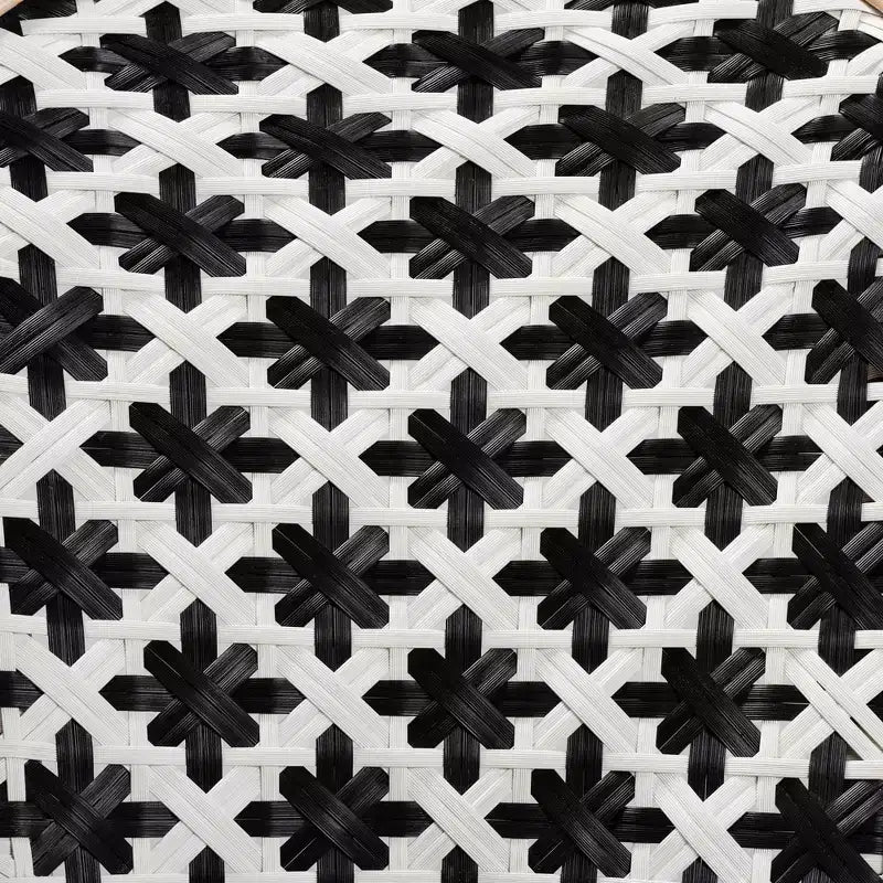 bali & pari Ambre Moderne Tressage Noir et Blanc Français Rotin Naturel Ensemble de 2 Chaises Bistro