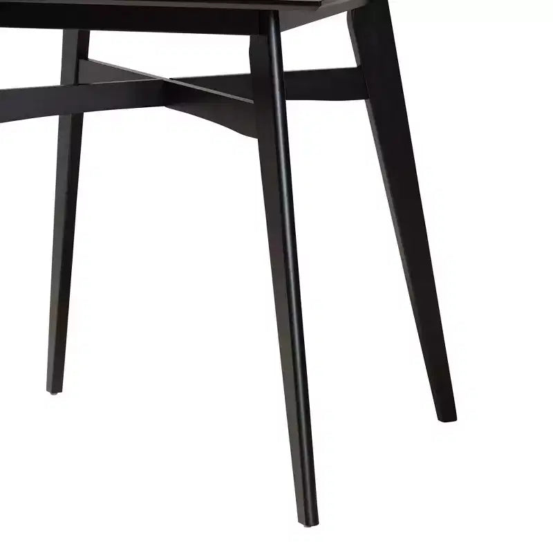 Table de pub en bois à hauteur de comptoir Leena Baxton Studio