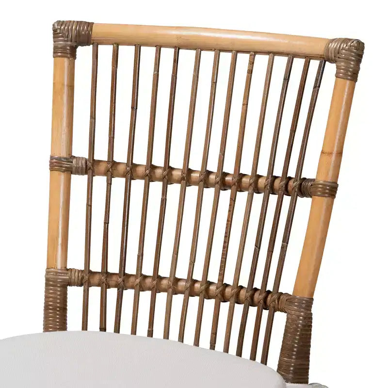 Chaise de salle à manger bali & pari Kim en tissu blanc et rotin naturel marron style bohème moderne