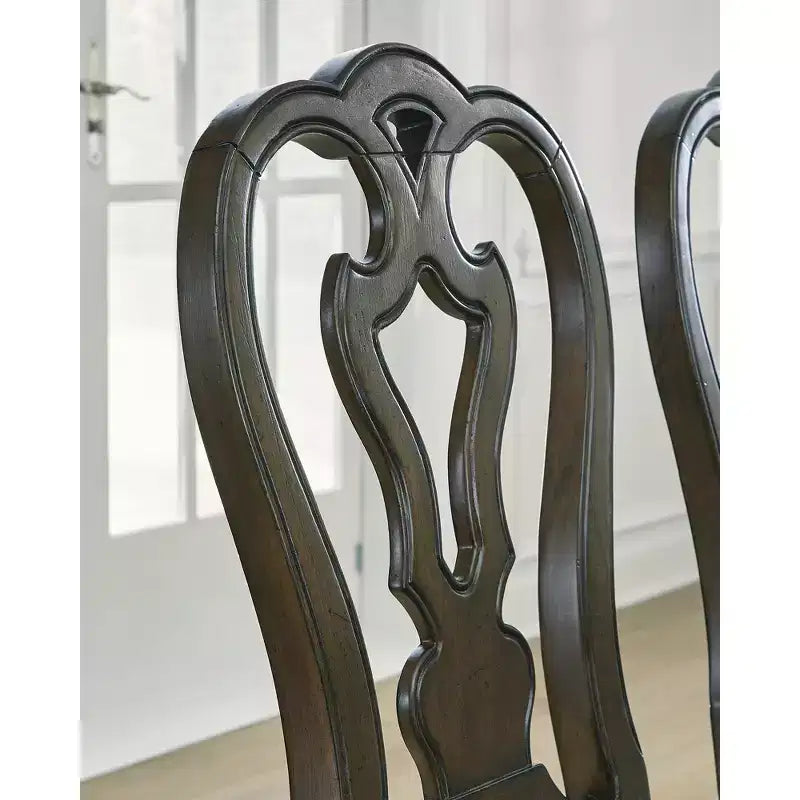 Signature Design by Ashley Maylee, Chaise de salle à manger, lot de 2, marron foncé