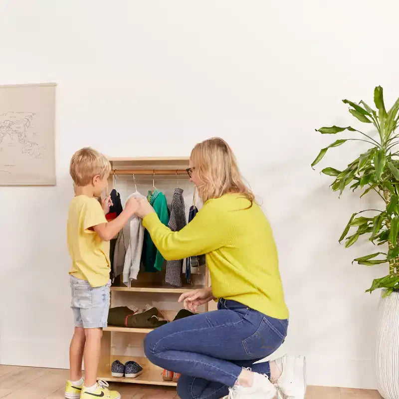ECR4Kids Portant à vêtements pour enfants TrendiTot avec étagères réglables, armoire pour tout-petits