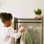 ECR4Kids Portant à vêtements pour enfants TrendiTot avec étagères réglables, armoire pour tout-petits