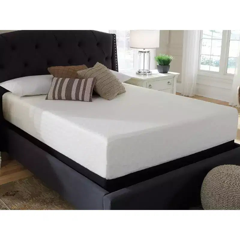 Matelas en mousse à mémoire de forme infusée de charbon de bois et de thé vert Signature Design by Ashley 12 po Chime, fermeté moyenne, pour soulager la pression