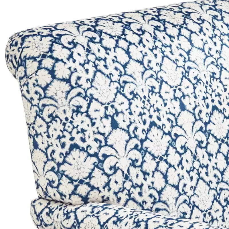 Fauteuil en tissu bleu et blanc 55 Downing Street Nottingham