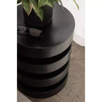 Table d'appoint ronde Omar par Kate and Laurel