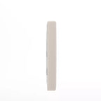 Tête de lit Hugo de Flash Furniture avec 2 prises de courant, 1 port USB et 1 port USB-C, revêtement en similicuir et deux options de fixation