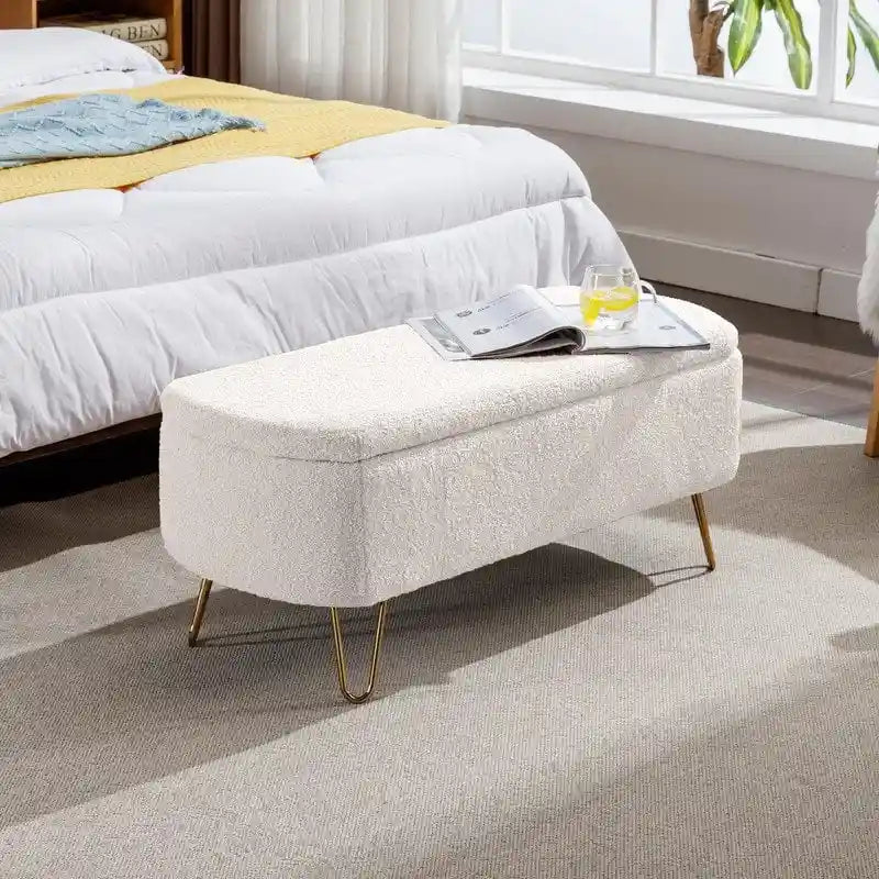 Banc de rangement flou moderne, pouf rembourré avec espace de rangement et pieds dorés, banc de bout de lit, tabouret repose-pieds