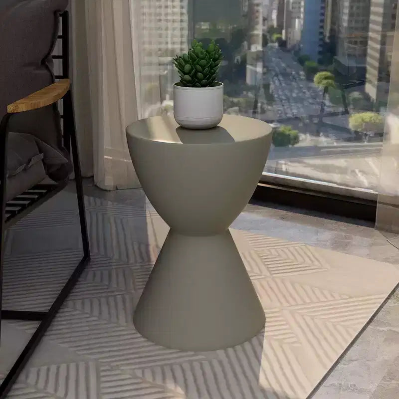 Table d'appoint LeisureMod Loft Hourglass Fiberstone - Table d'appoint moderne pour l'intérieur et l'extérieur
