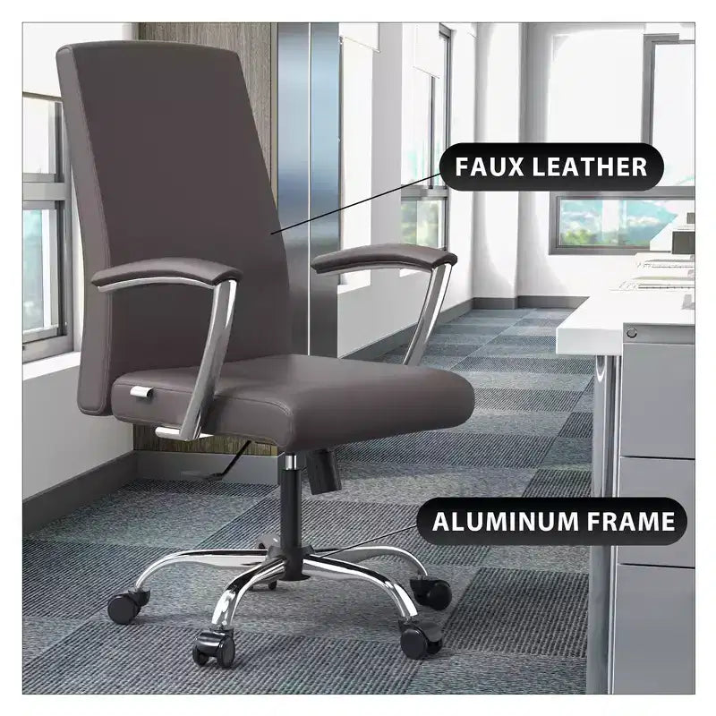 Chaise de bureau haute à dossier réglable LeisureMod Evander Rembourrage en cuir avec pivot, inclinaison et base chromée, chaise de bureau ergonomique pour bureau à domicile