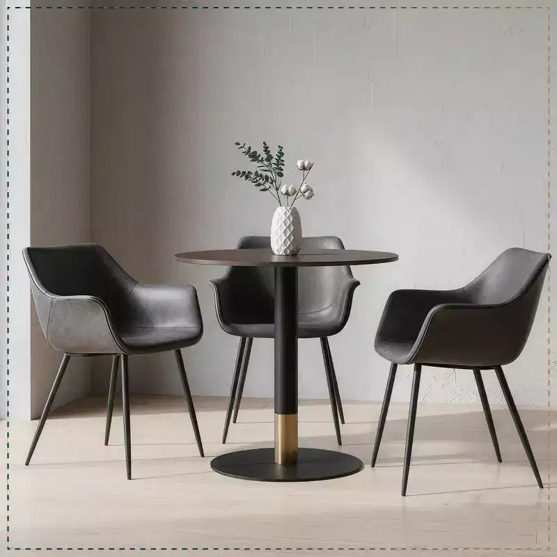 LeisureMod Markley - Lot de 4 chaises de salle à manger en cuir avec pieds en métal noir et assise rembourrée, idéales pour la cuisine, la salle à manger, le bureau, le salon ou le café