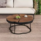Table basse Modern Retro avec pieds en métal, plateau en bois massif avec motifs sculptés - ModernLuxe
