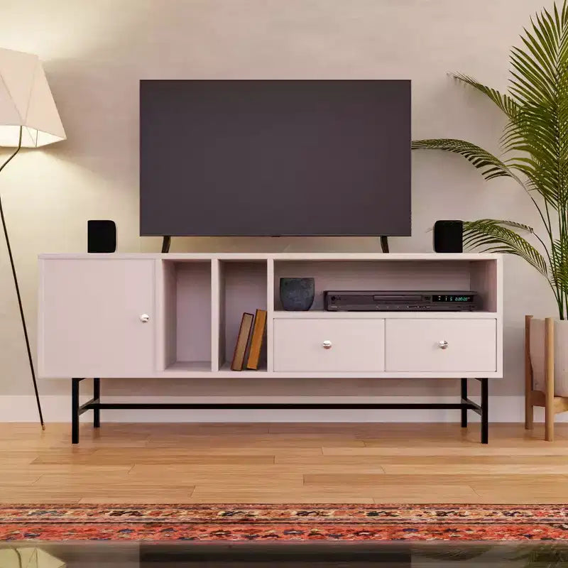 Meuble TV Rochester LeisureMod avec cadre en bois, rangement fermé et pieds en fer noir - Console média, salon, centre de divertissement moderne