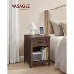 VASAGLE Table de Chevet de Ferme avec Station de Recharge, Table de Nuit avec Tiroir pour Chambre