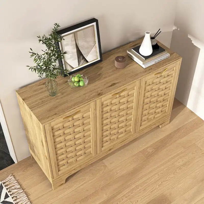 Meuble bas en bois avec étagère réglable