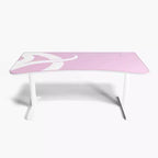 Bureau de jeu et de bureau incurvé ultra-large Arozzi Arena avec tapis de souris lavable et 3 découpes personnalisées pour support d'écran avec gestion des câbles