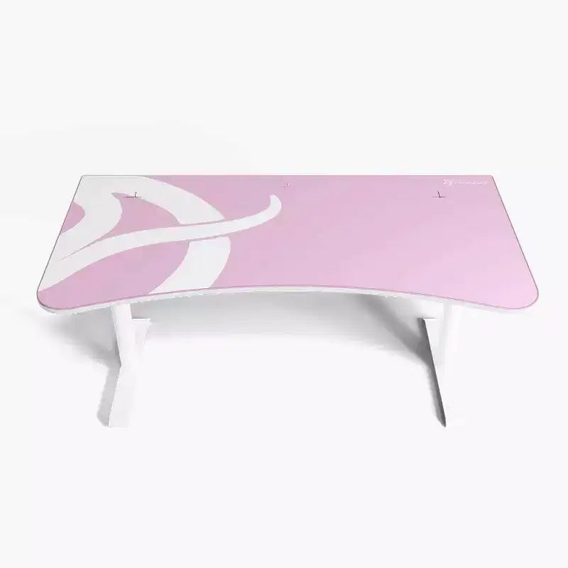 Bureau de jeu et de bureau incurvé ultra-large Arozzi Arena avec tapis de souris lavable et 3 découpes personnalisées pour support d'écran avec gestion des câbles