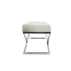 Banc d'intérieur géométrique en cuir avec base métallique argentée inclinée - Gris clair