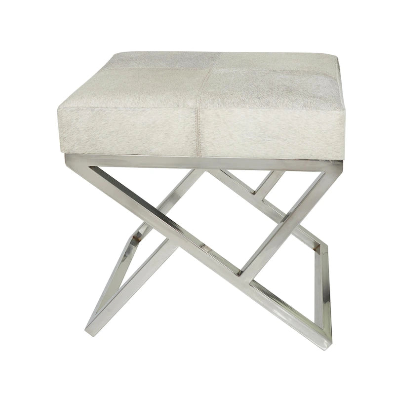 Banc d'intérieur géométrique en cuir avec base métallique argentée inclinée - Gris clair