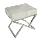 Banc d'intérieur géométrique en cuir avec base métallique argentée inclinée - Gris clair