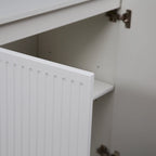 Bahut avec portes décoratives cannelées, buffet en bois avec poignées métalliques, meuble de rangement avec étagères réglables